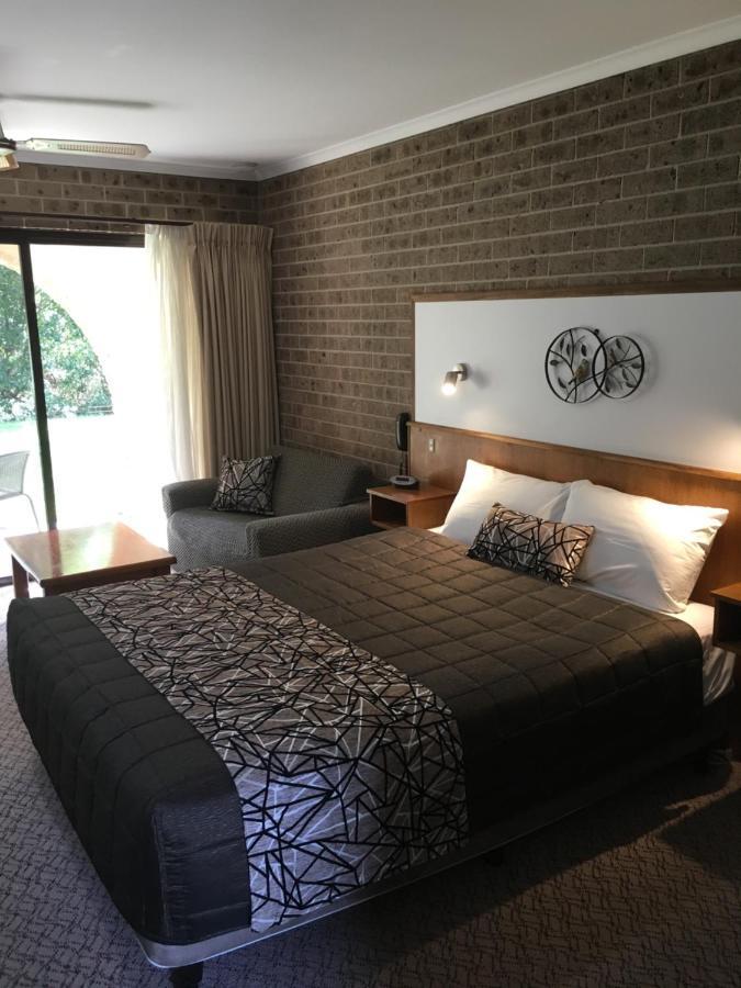 Idlewilde Town & Country Motor Inn Pambula Extérieur photo